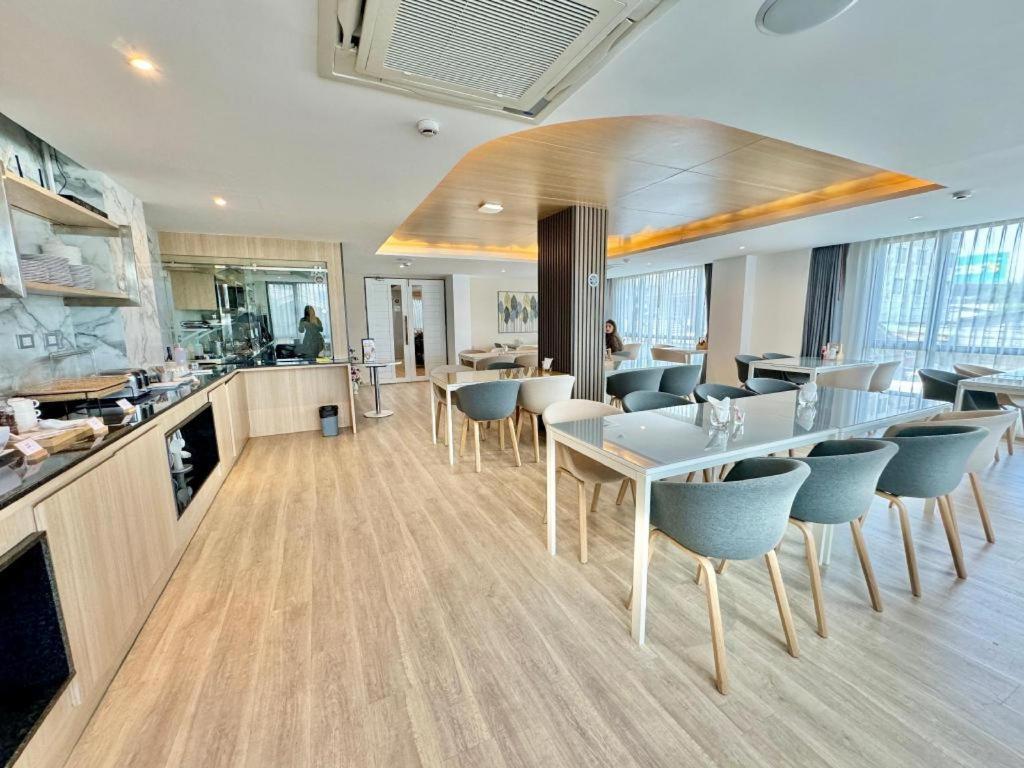 Resort Bangphlat Bangkok Extérieur photo