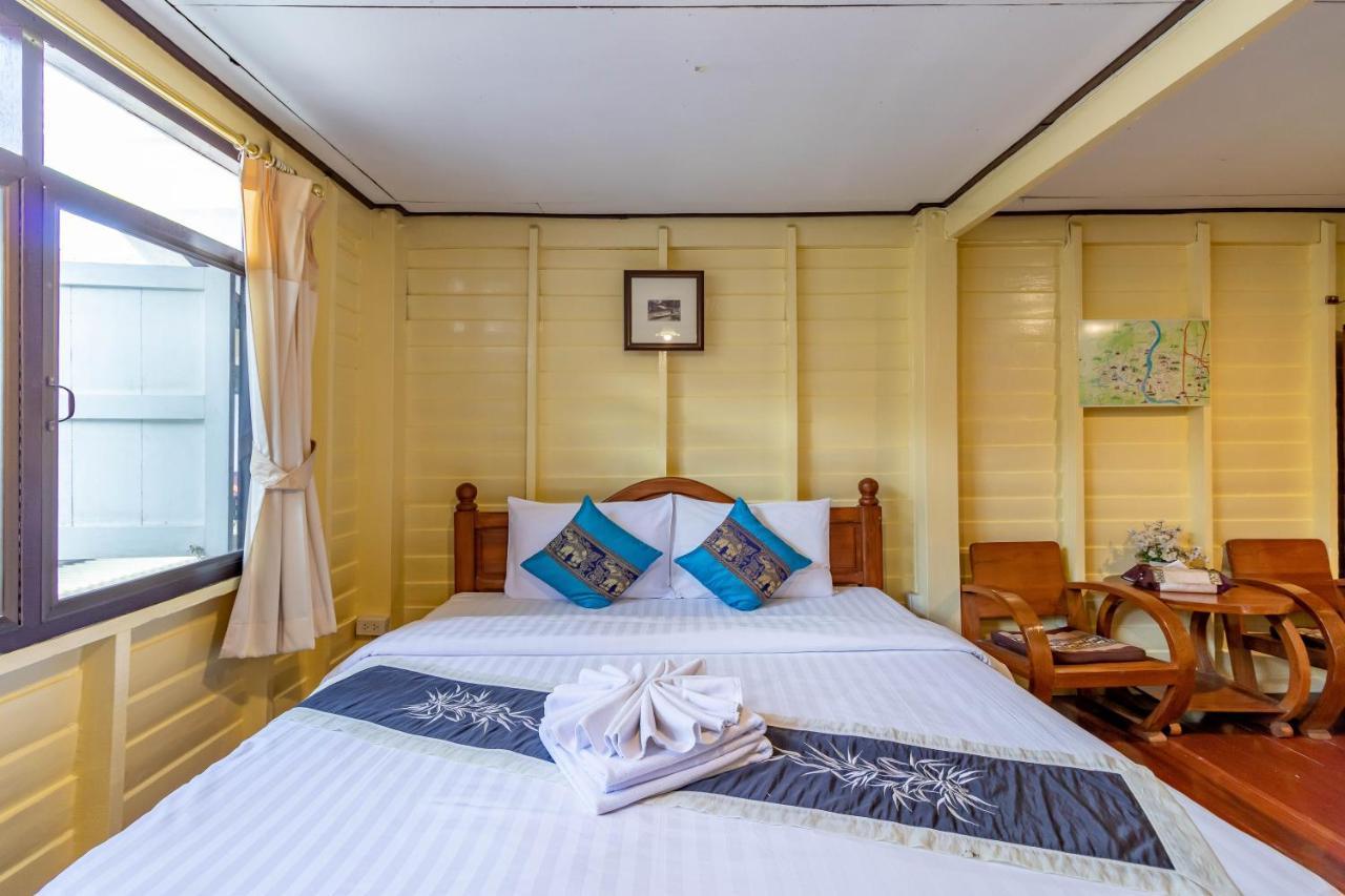 Resort Bangphlat Bangkok Extérieur photo